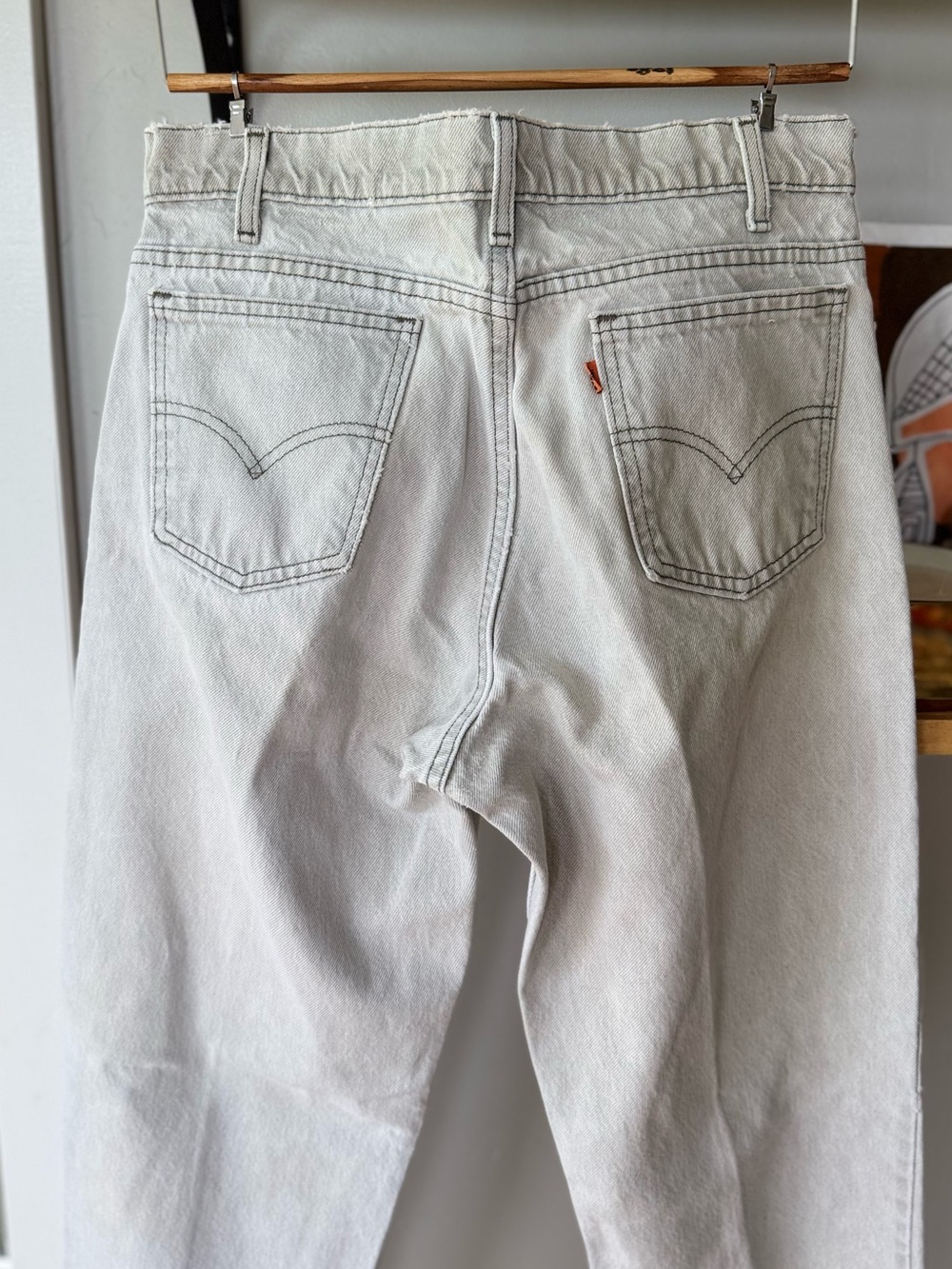 Vintage Orange Tab Levi’s 550 Relaxed Fit Tapered Gray Wash Denim Jeans 33 x 32